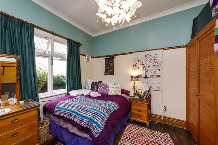 Photo of property in 9 Oxford Street, Hokowhitu, Palmerston North, 4410