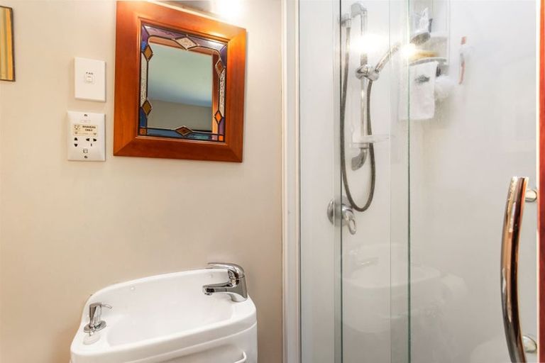 Photo of property in 11 Payling Lane, Mairehau, Christchurch, 8052