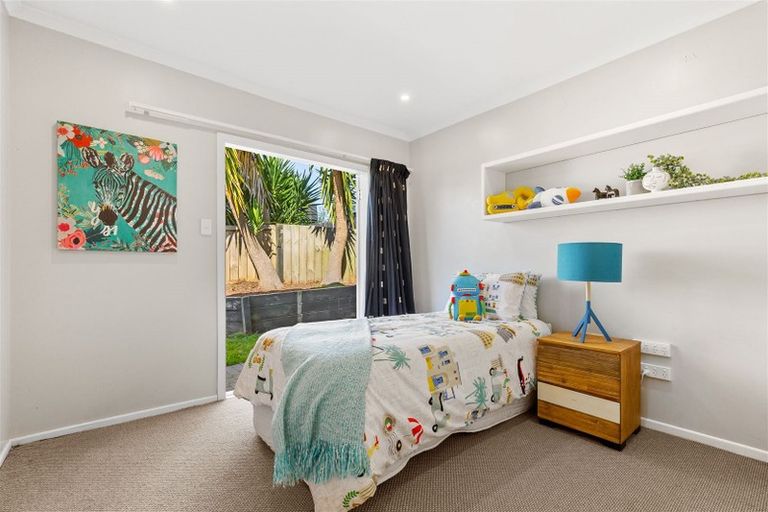 Photo of property in 1/36a Tomo Street, New Lynn, Auckland, 0600