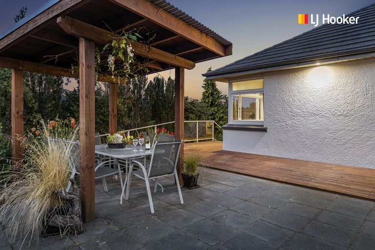 Photo of property in 12 Edinburgh Street, Green Island, Dunedin, 9018