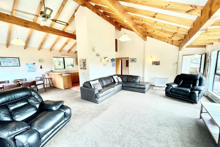 Photo of property in 13 Pioneer Drive, Lake Tekapo, 7999