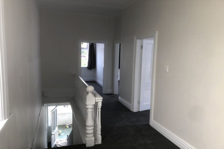 Photo of property in 38 Macdonald Crescent, Te Aro, Wellington, 6011