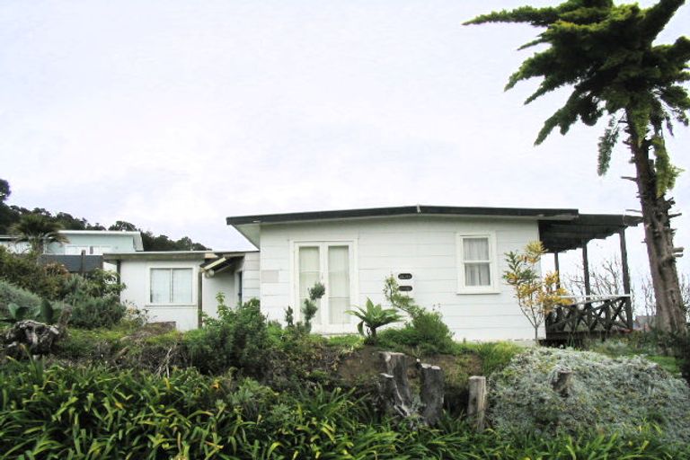 Photo of property in 12 Kupe Road, Coopers Beach, 0420