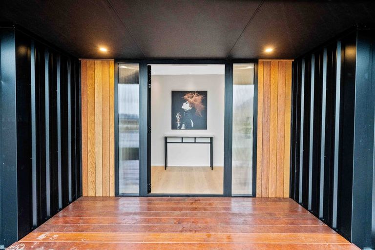 Photo of property in 35 Ridgeland Way, West Melton, 7618