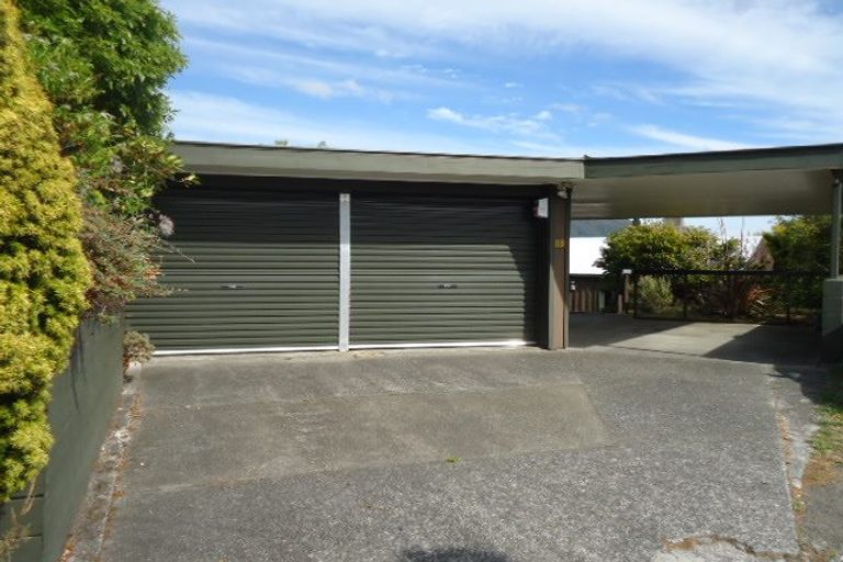 Photo of property in 18 Vista Grove, Kelson, Lower Hutt, 5010