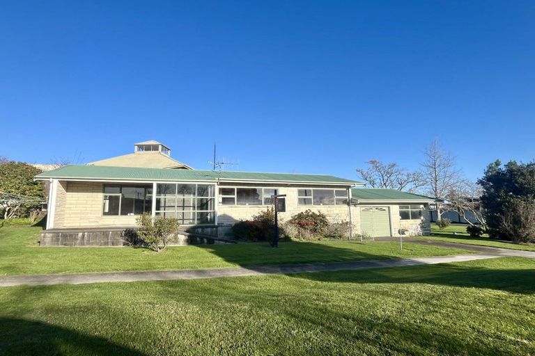 Photo of property in 16 Rewi Street, Te Aroha, 3320
