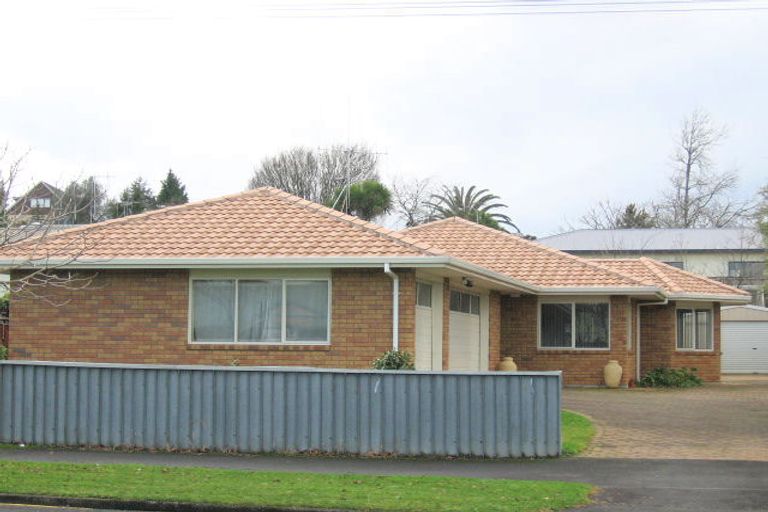 Photo of property in 25 Dinsdale Road, Dinsdale, Hamilton, 3204