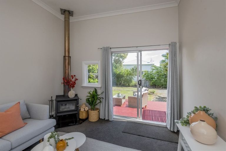 Photo of property in 163 Cambridge Street, Levin, 5510