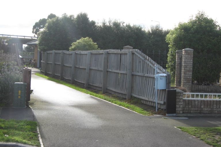 Photo of property in 21 Cardigan Bay Place, Addington, Christchurch, 8024