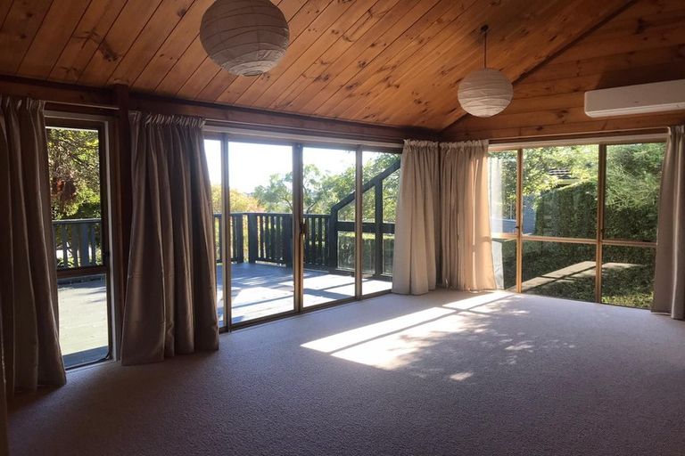 Photo of property in 104 Winara Avenue, Waikanae, 5036