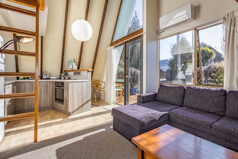 Photo of property in 16 Shannon Street, Ohakune, 4625