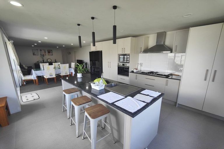 Photo of property in 6 Sutherland Court, Flagstaff, Hamilton, 3210