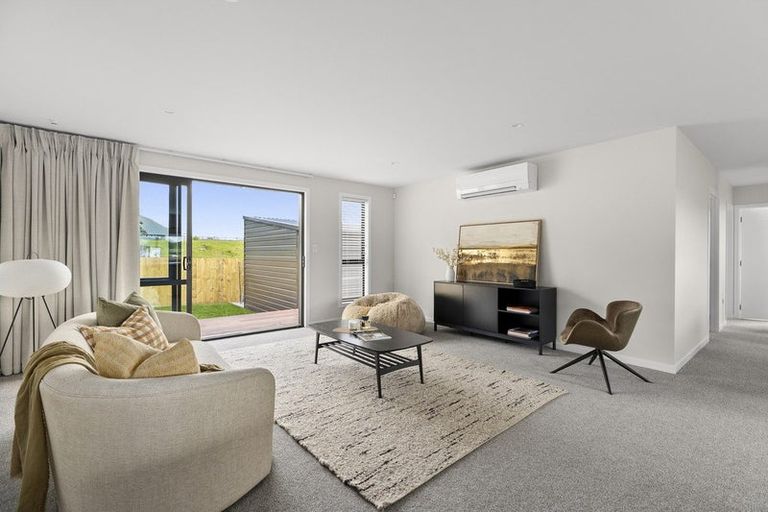 Photo of property in 15 Rubus Street, Wanaka, 9382