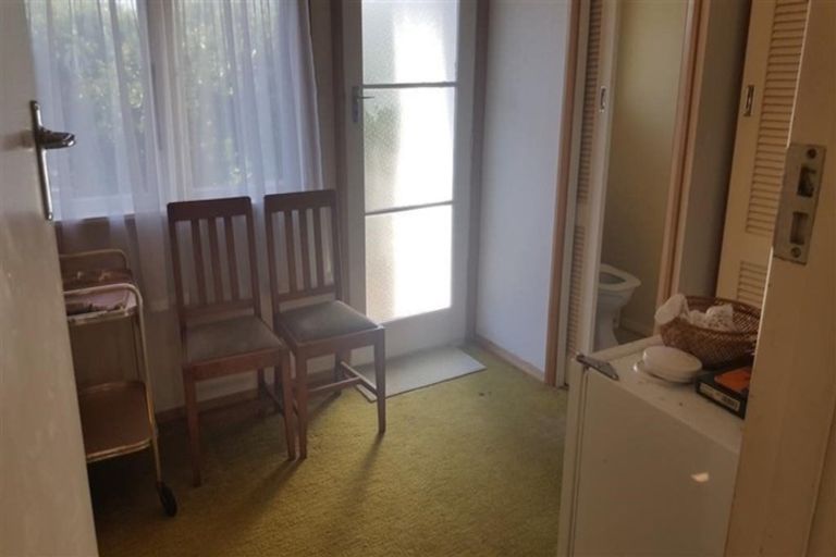 Photo of property in 87 Marine Parade, Paraparaumu Beach, Paraparaumu, 5032