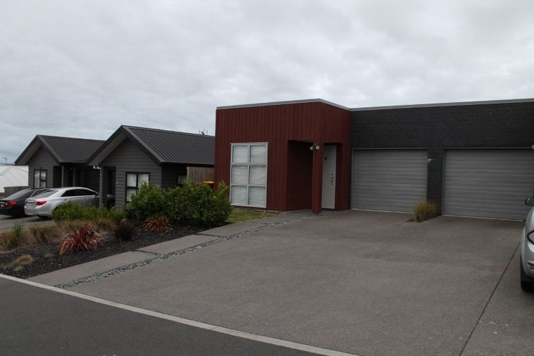 Photo of property in 6 Onukutara Place, Huntington, Hamilton, 3210