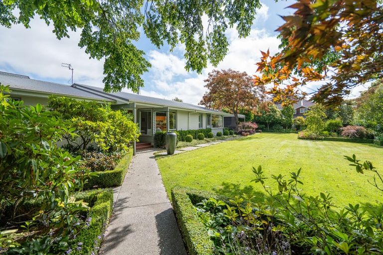 Photo of property in 315 Withells Road, Avonhead, Christchurch, 8042