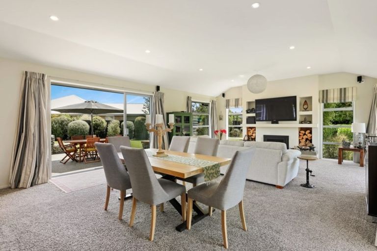 Photo of property in 7a Jozecom Place, Rolleston, 7614