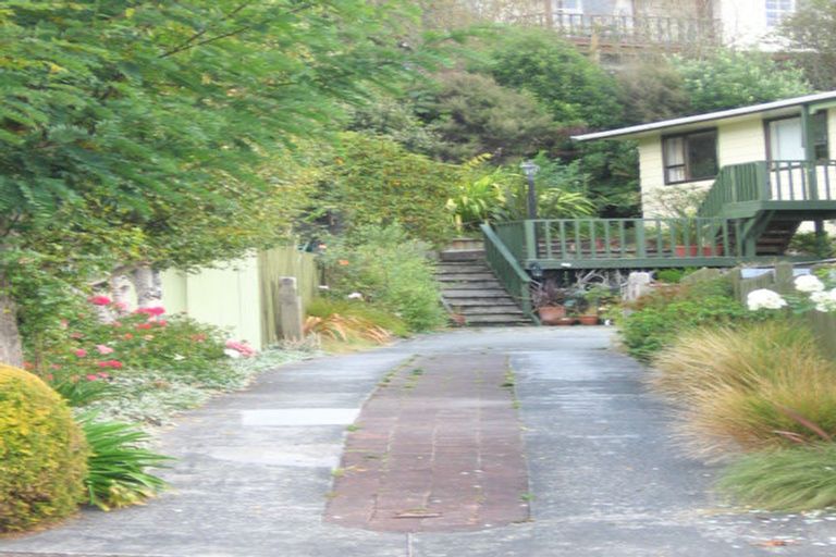 Photo of property in 6 Clinker Grove, Silverstream, Upper Hutt, 5019