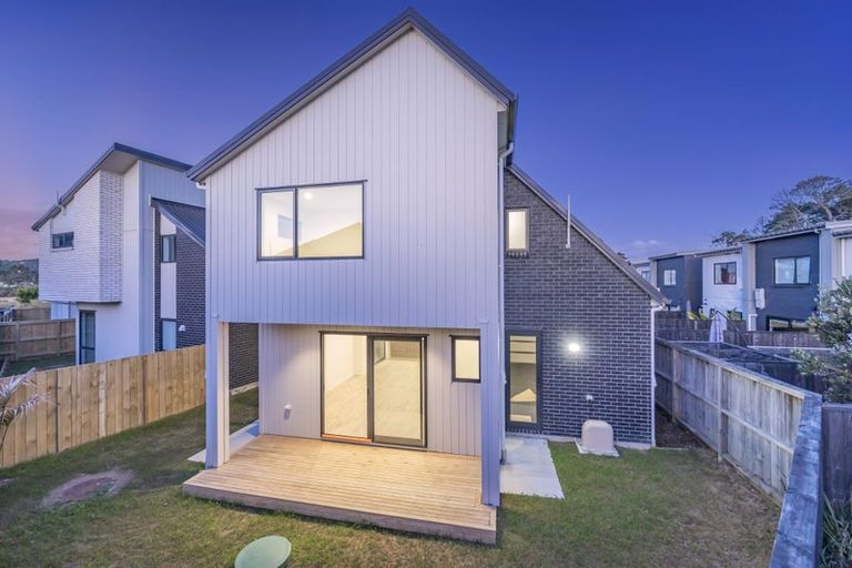 Photo of property in 18c Winfield Road, Kumeu, 0810