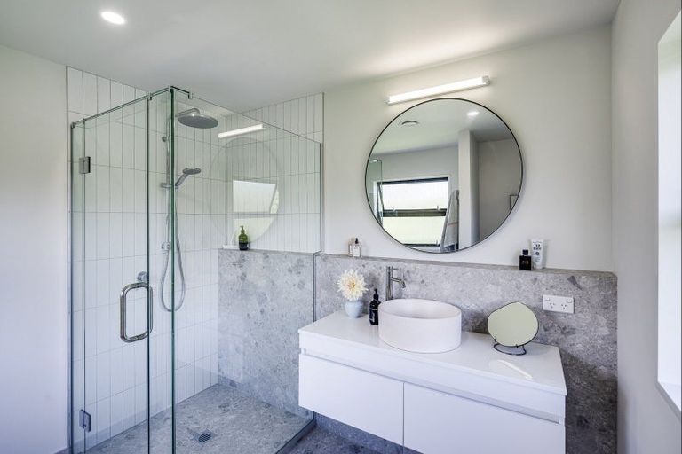 Photo of property in 42 Simla Avenue, Havelock North, 4130