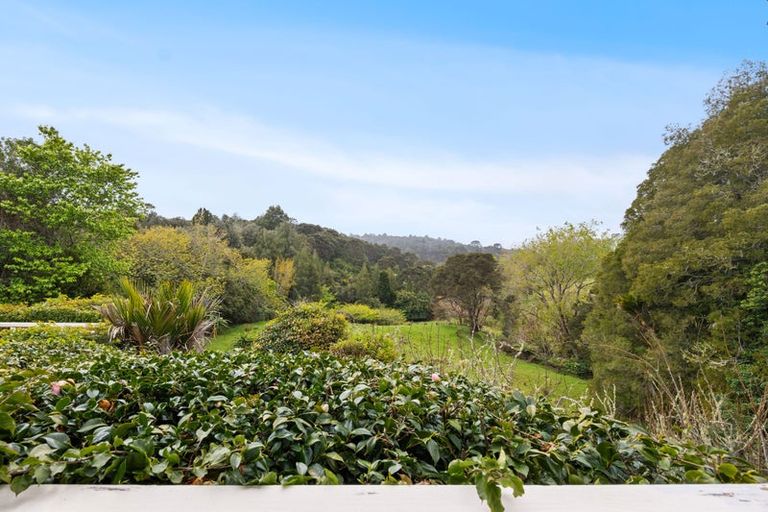 Photo of property in 44 Sandstone Road, Whitford, Manurewa, 2576