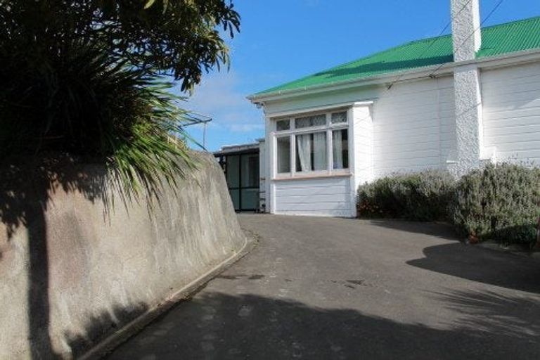 Photo of property in 173 Ohiro Road, Brooklyn, Wellington, 6021