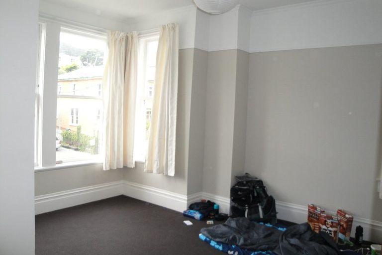 Photo of property in 122a Brougham Street, Mount Victoria, Wellington, 6011