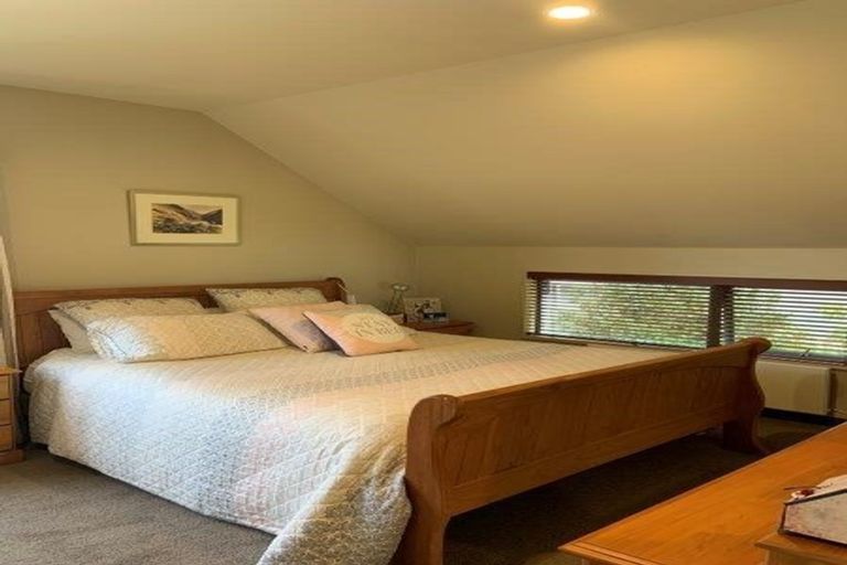 Photo of property in 74 Bills Way, Wanaka, 9305