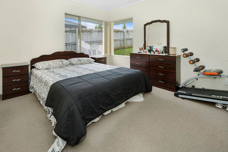 Photo of property in 24a Wai Iti Place, Clendon Park, Auckland, 2103