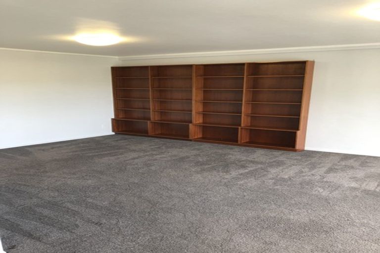 Photo of property in 17b Govind Grove, Ngaio, Wellington, 6035