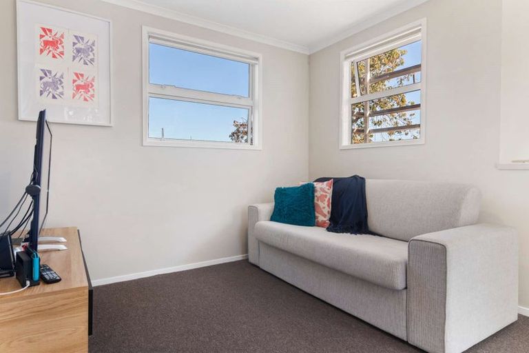 Photo of property in 49 Clare Street, Cambridge, 3434