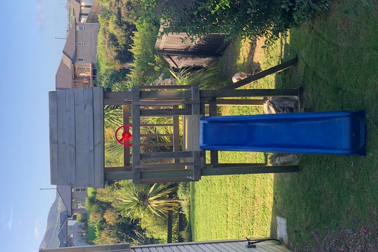 Photo of property in 68 Helenslee Road, Pokeno, 2402