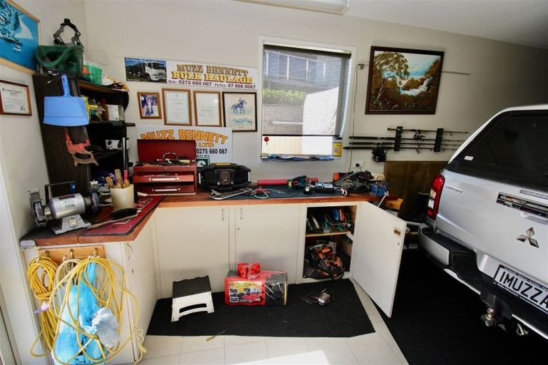 Photo of property in 22 Aquila Drive, Whitianga, 3510