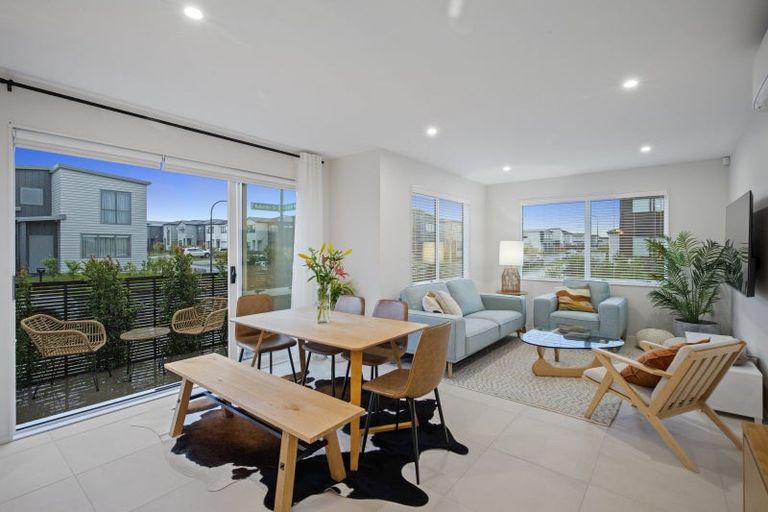 Photo of property in 36 Exmoor Road, Karaka, Papakura, 2113