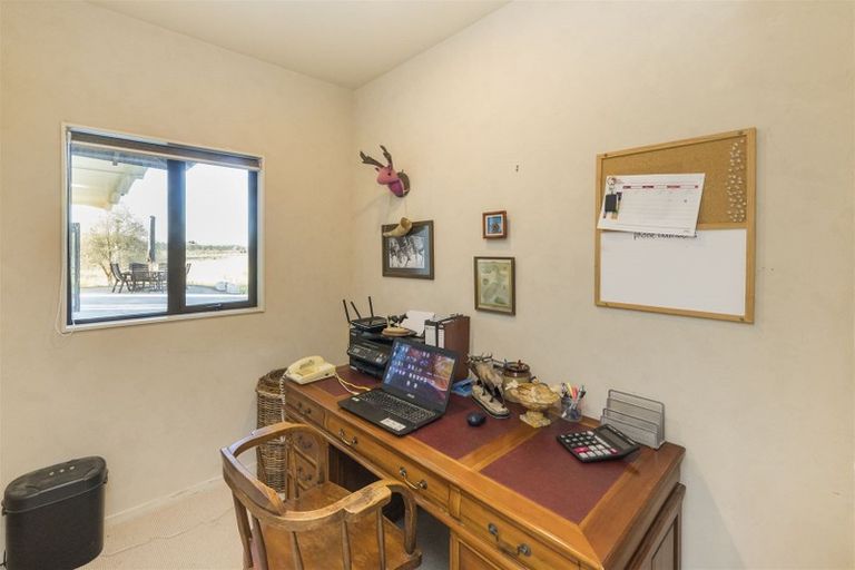 Photo of property in 220 Motuiti Road, Foxton, 4891