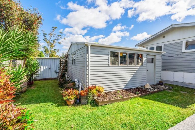 Photo of property in 30 Beazley Crescent, Tikipunga, Whangarei, 0112