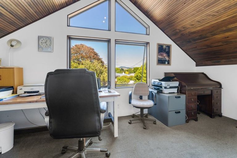 Photo of property in 63 Kohekohe Road, Waikanae, 5036