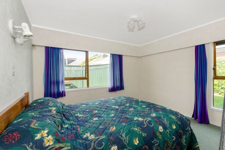 Photo of property in 13a East Street, Papakura, 2110