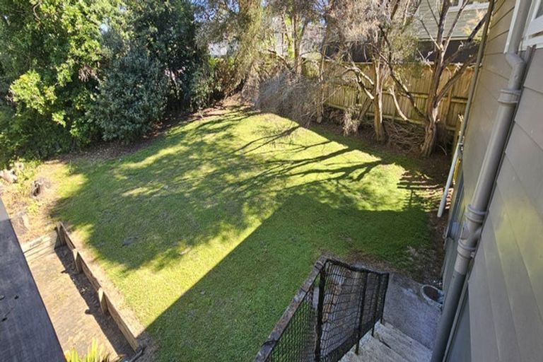 Photo of property in 5 Mcphail Street, Birkdale, Auckland, 0626