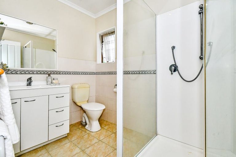 Photo of property in 220a Shirley Road, Papatoetoe, Auckland, 2025