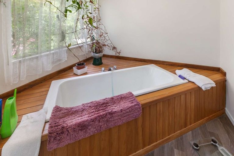 Photo of property in 26 Stockman Road, Tikorangi, Waitara, 4383