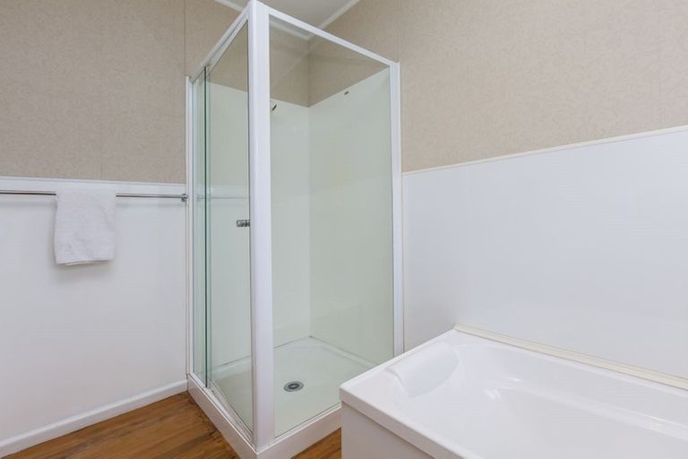 Photo of property in 2 Lothian Street, Ilam, Christchurch, 8041