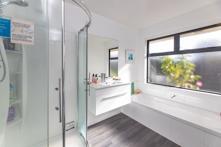 Photo of property in 37 Te Korari Street, Marshland, Christchurch, 8083