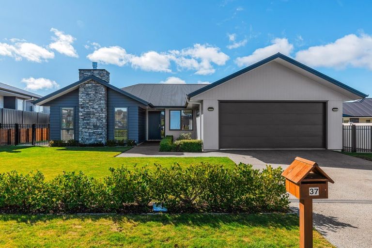 Photo of property in 37 Marabou Crescent, Nukuhau, Taupo, 3330