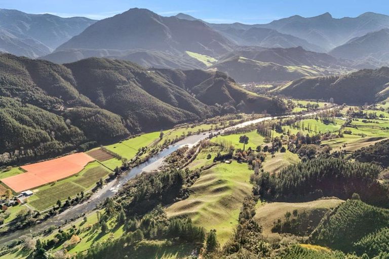 Photo of property in 2377 Motueka Valley Highway, Woodstock, Motueka, 7196