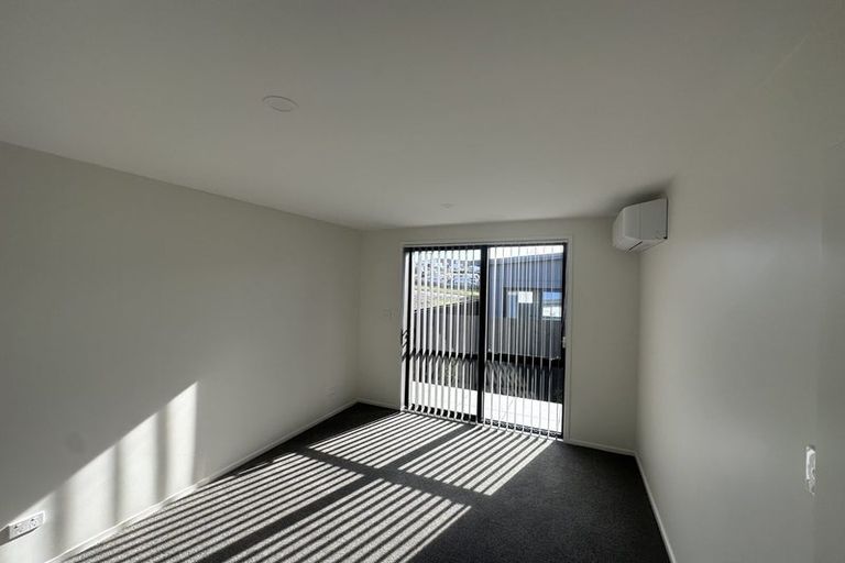 Photo of property in 25 Olearia Street, Totara Park, 2019