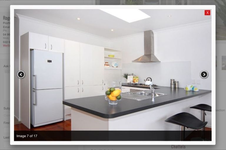 Photo of property in 76 Apu Crescent, Lyall Bay, Wellington, 6022