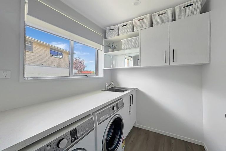 Photo of property in 33 Severn Street, Mosgiel, 9024