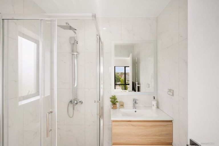 Photo of property in 27a Ben Lora Place, Mangere East, Auckland, 2024