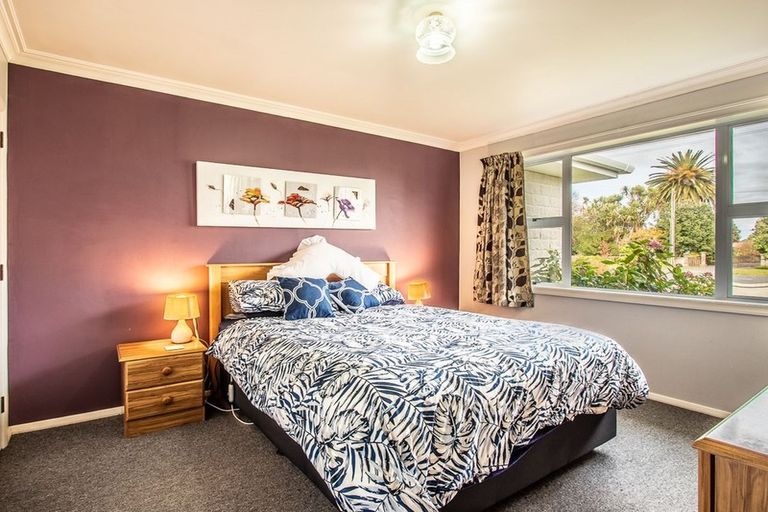 Photo of property in 174 Queen Street West, Levin, 5510
